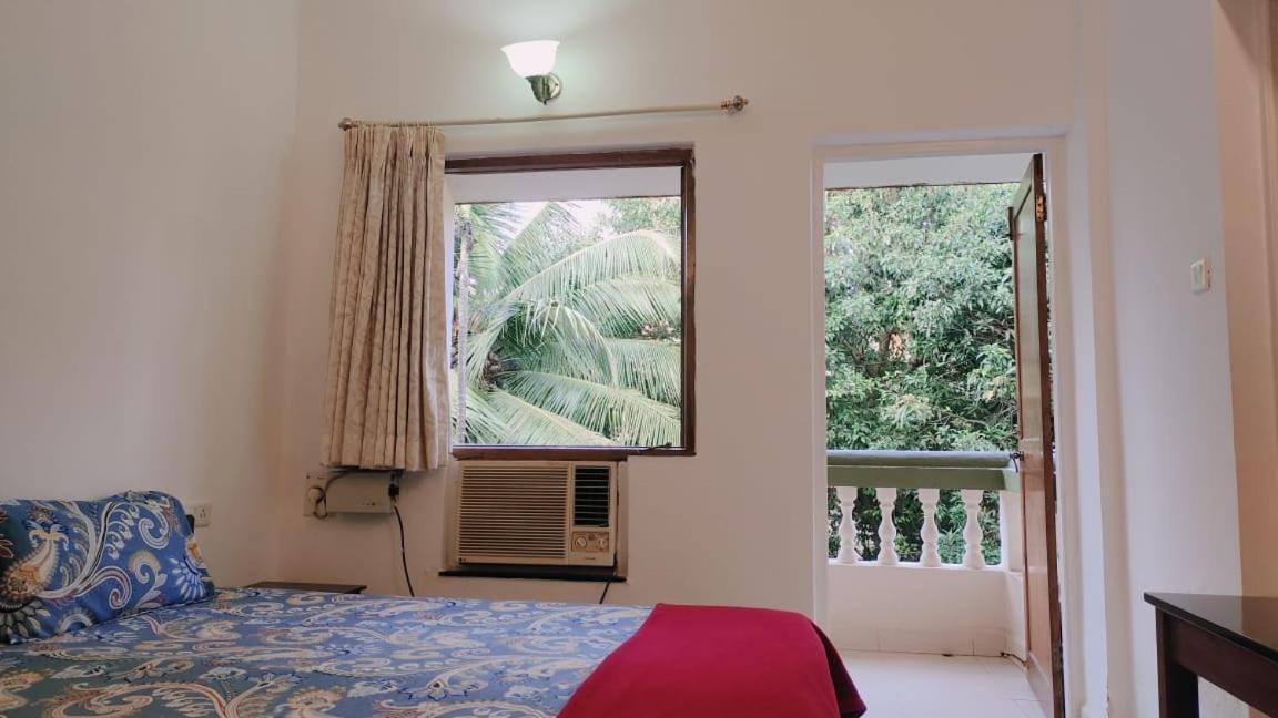 Beach Bay Apartments In North Goa Arpora Exterior photo